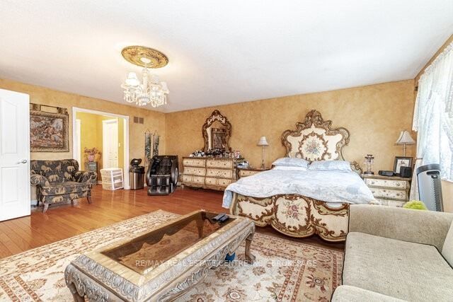 Listing W6025943 - Large Photo # 21