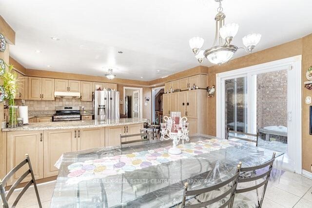 Listing W6025943 - Large Photo # 12