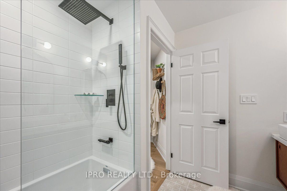Listing W6025952 - Large Photo # 34