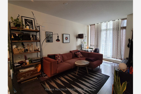 4070 Confederation Pkwy, Mississauga
