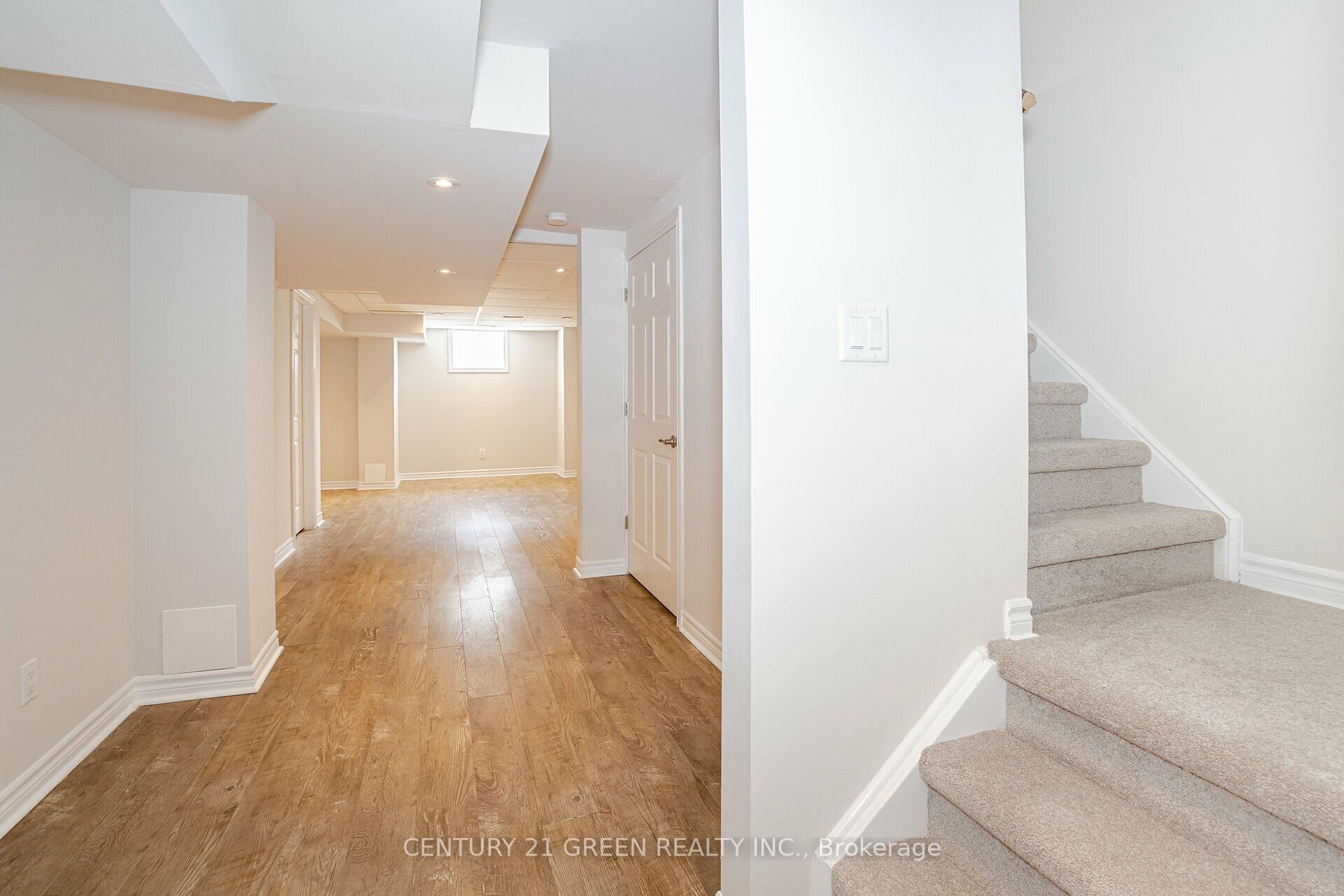 Listing W6026104 - Large Photo # 29
