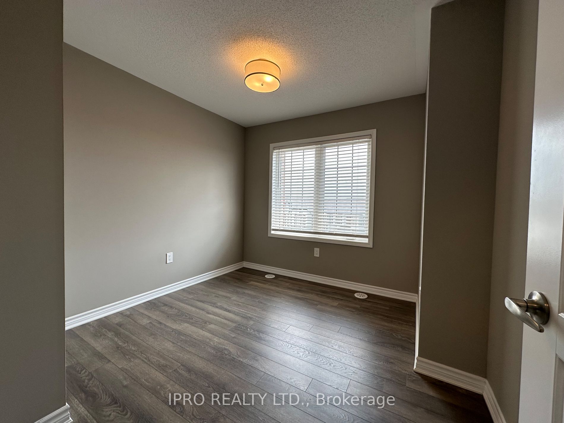 Listing W6026276 - Large Photo # 19