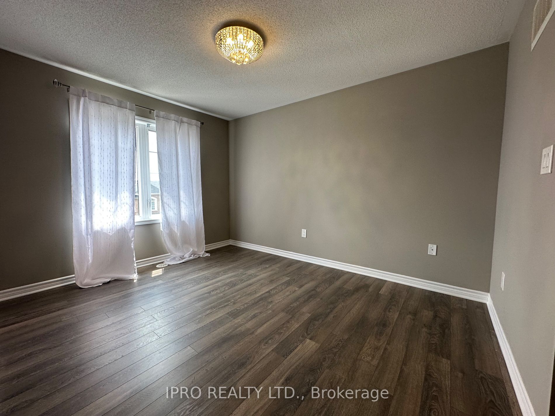 Listing W6026276 - Large Photo # 16