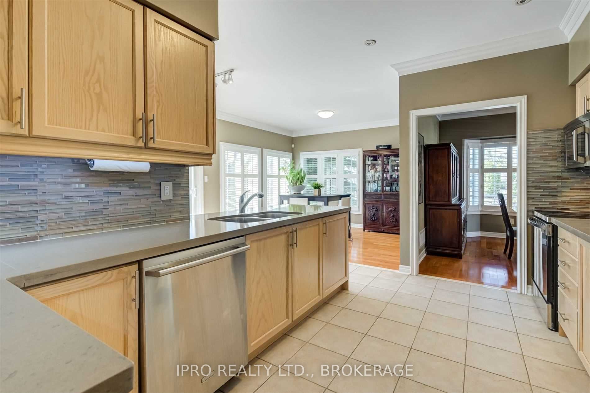 2 Orchard Park Gate, #12