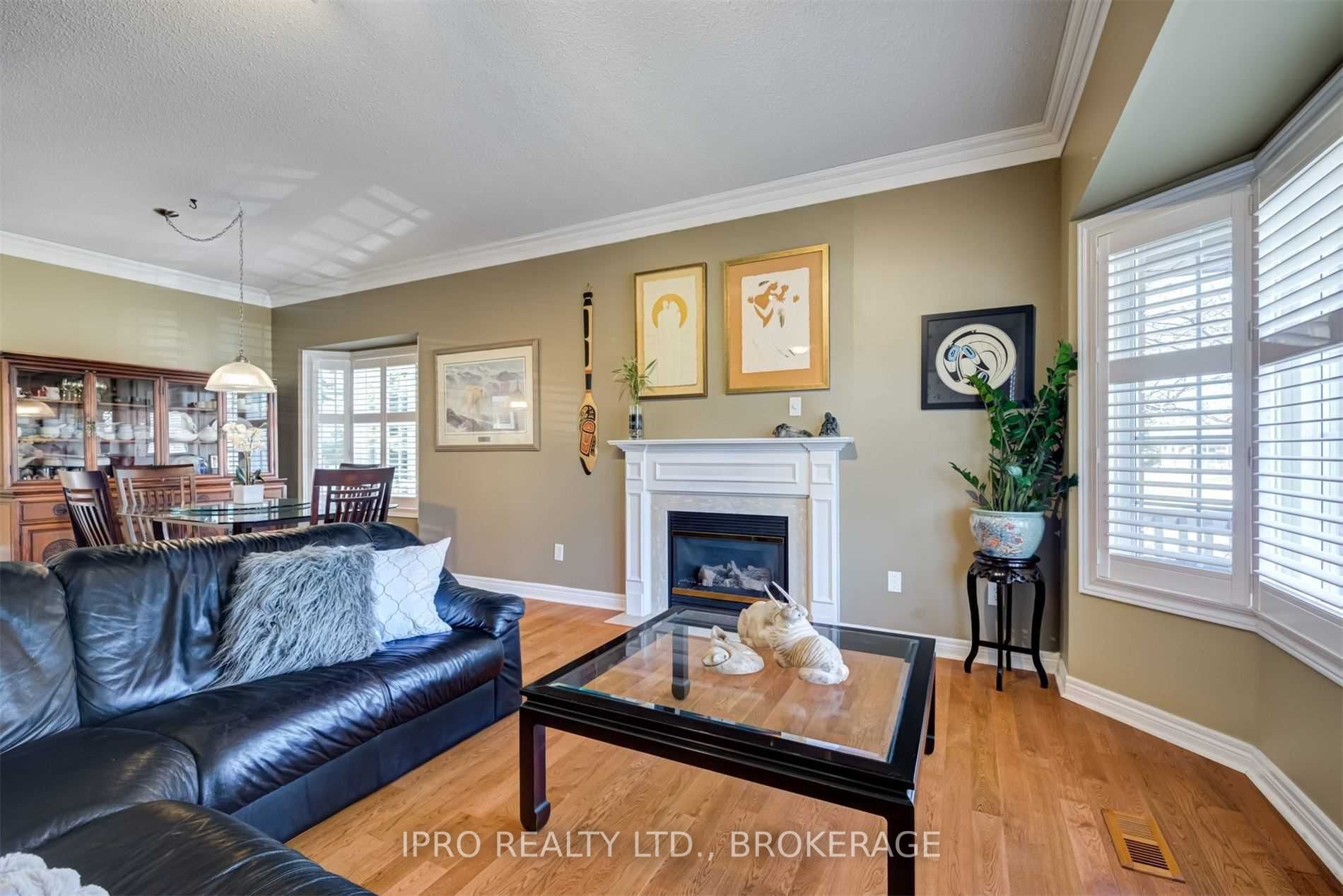 2 Orchard Park Gate, #12