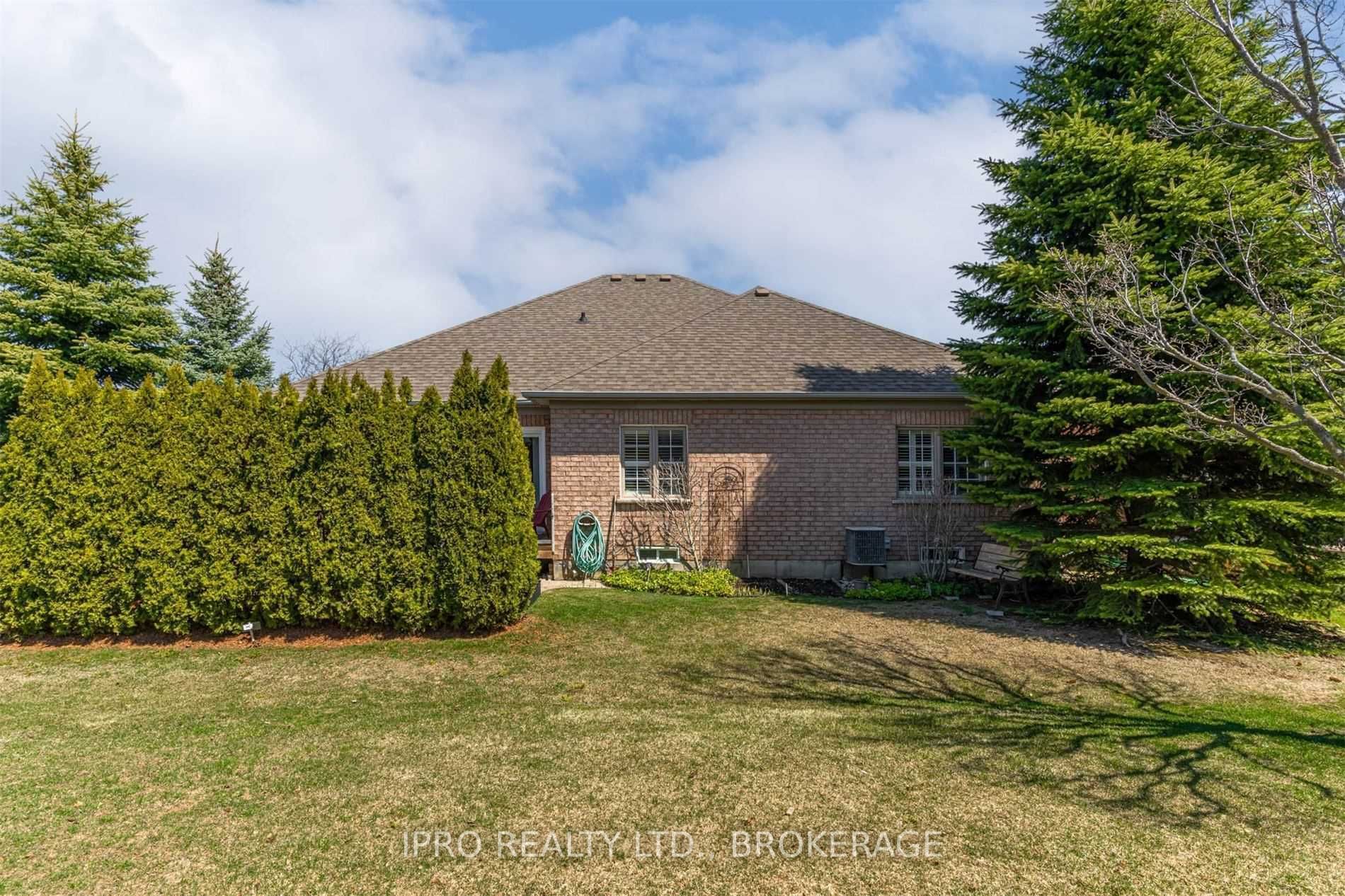 2 Orchard Park Gate, #12
