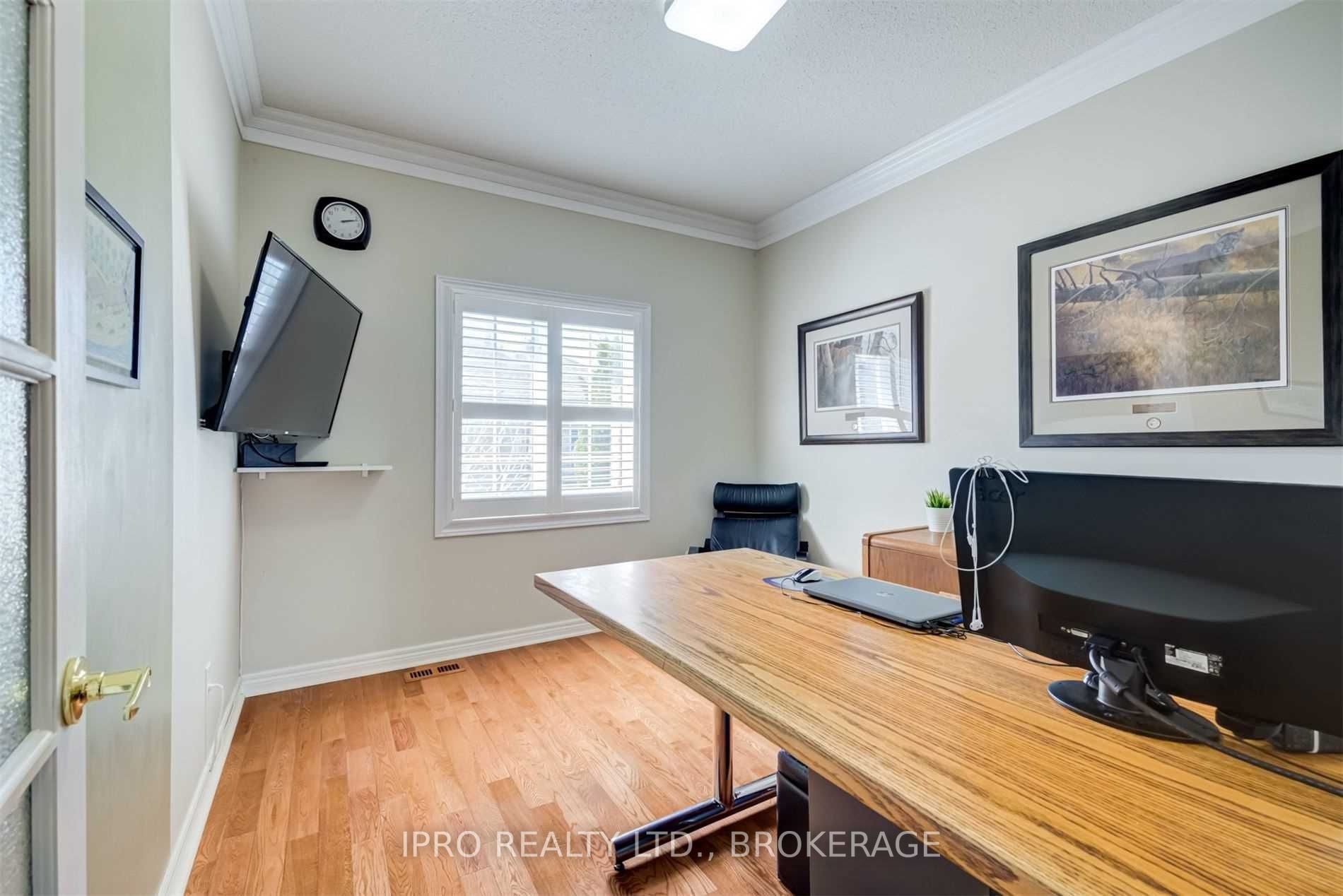 2 Orchard Park Gate, #12