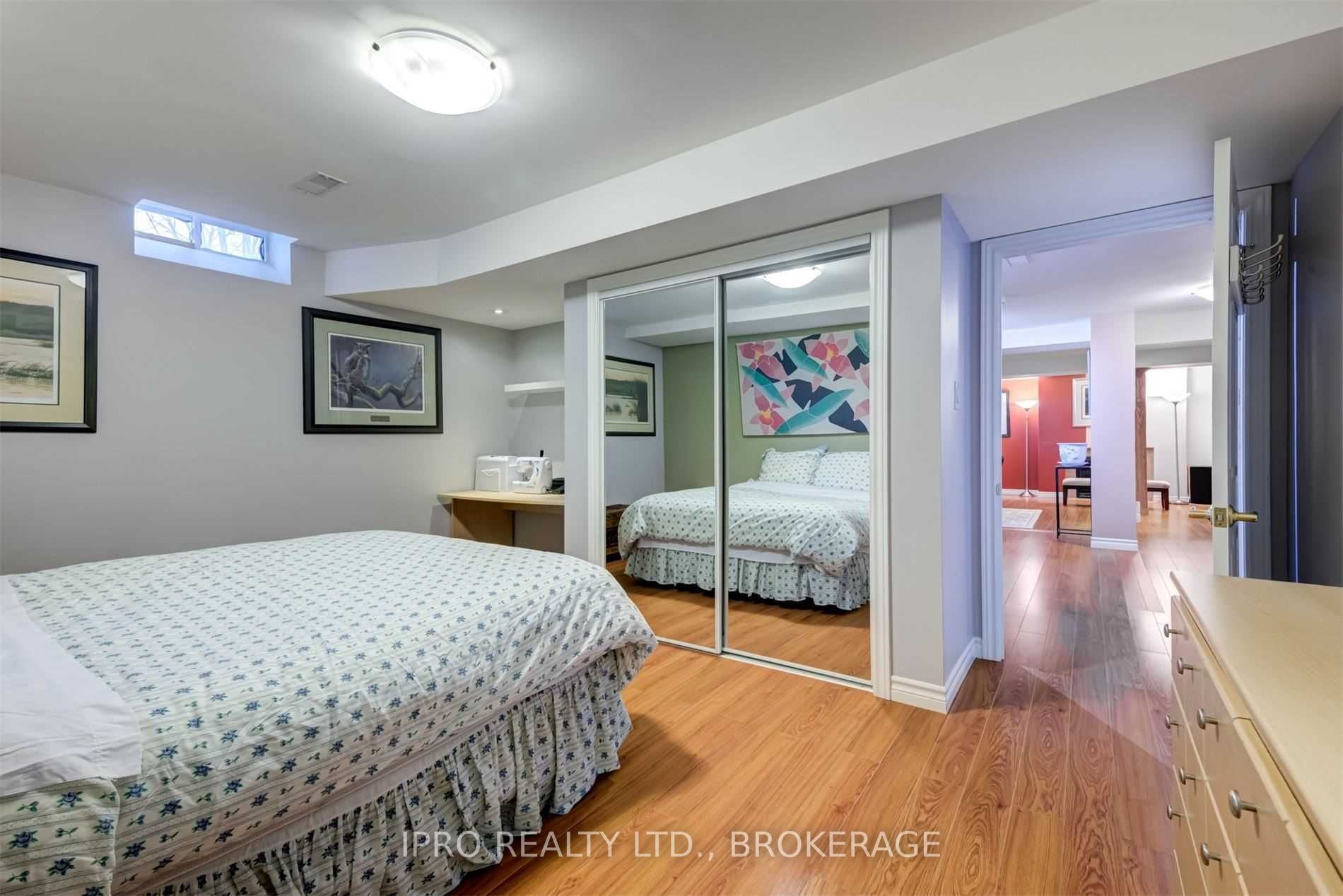 2 Orchard Park Gate, #12