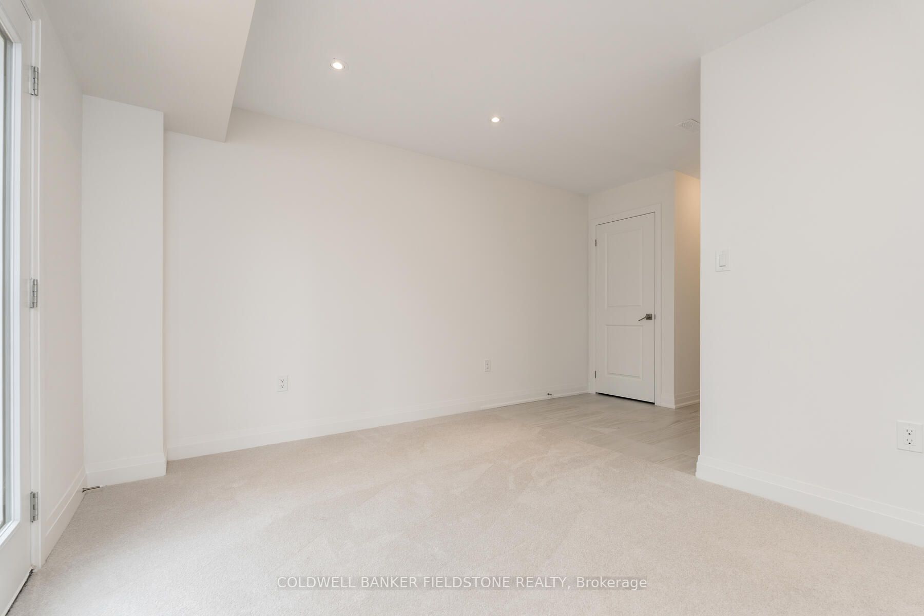 Listing W6026312 - Large Photo # 7