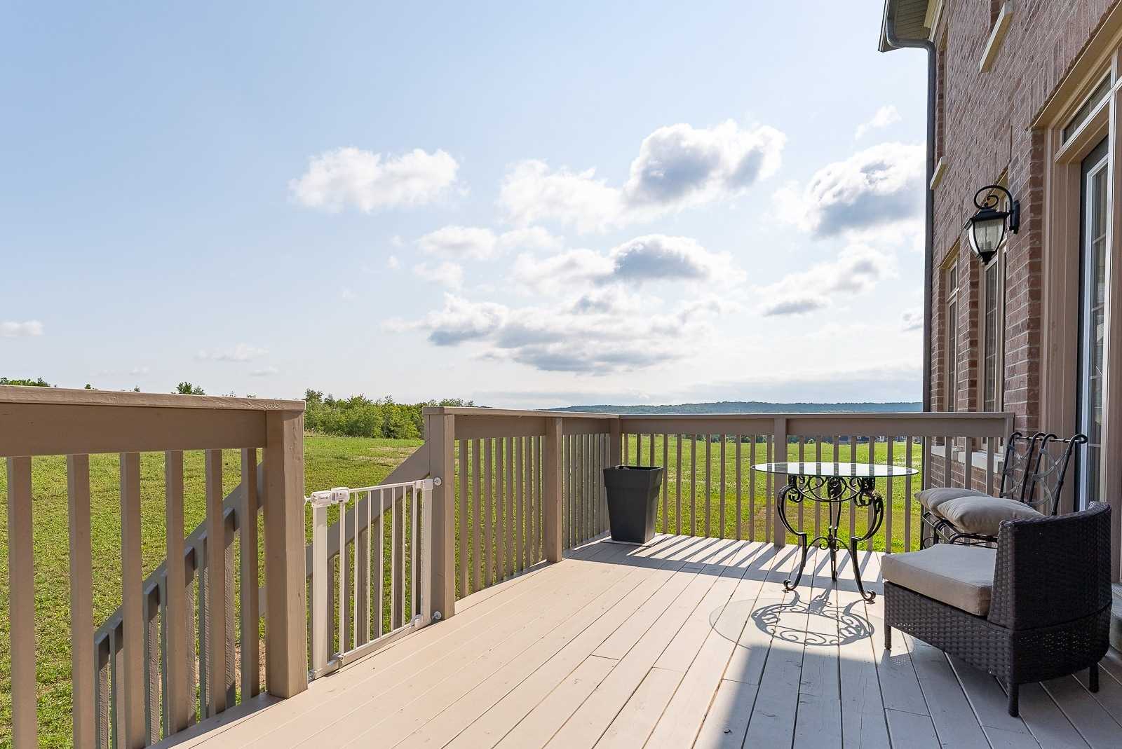 276 Amos Dr