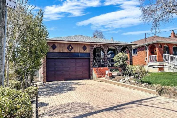4 Bourdon Ave, Toronto