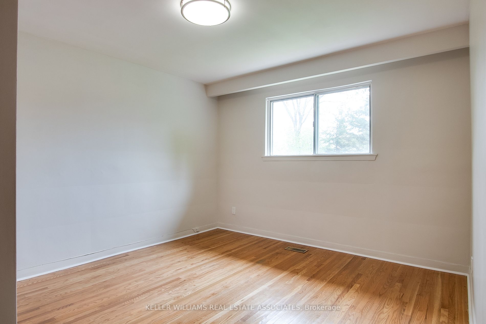 Listing W6027232 - Large Photo # 22
