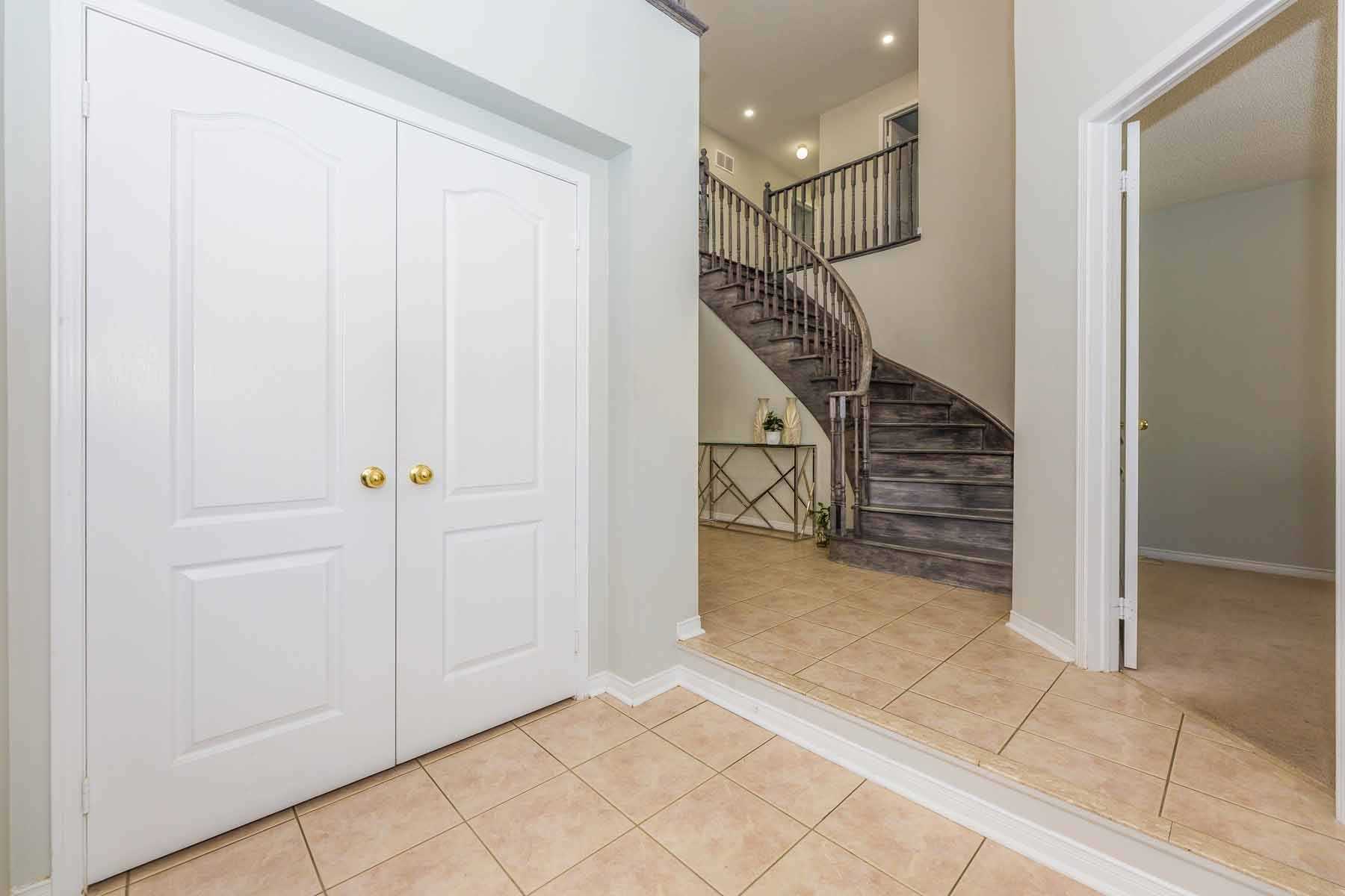 11 Grovewood Drive