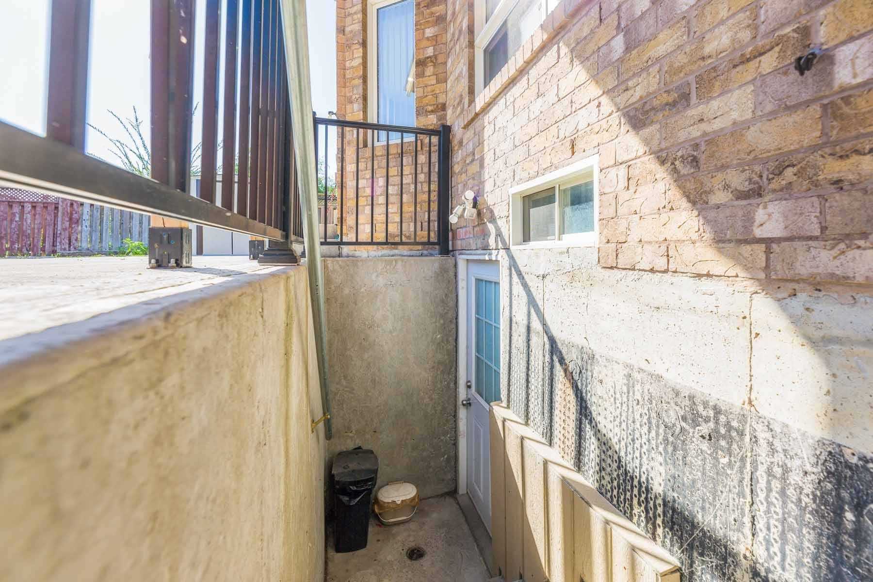 11 Grovewood Drive