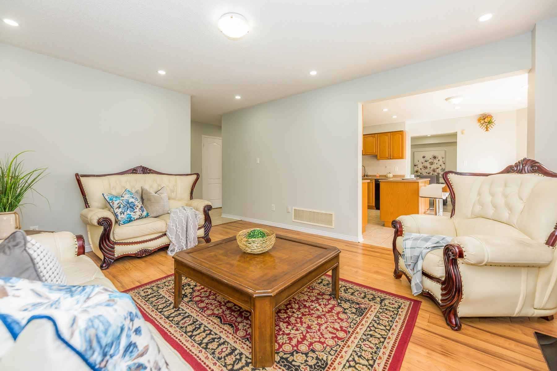 11 Grovewood Drive