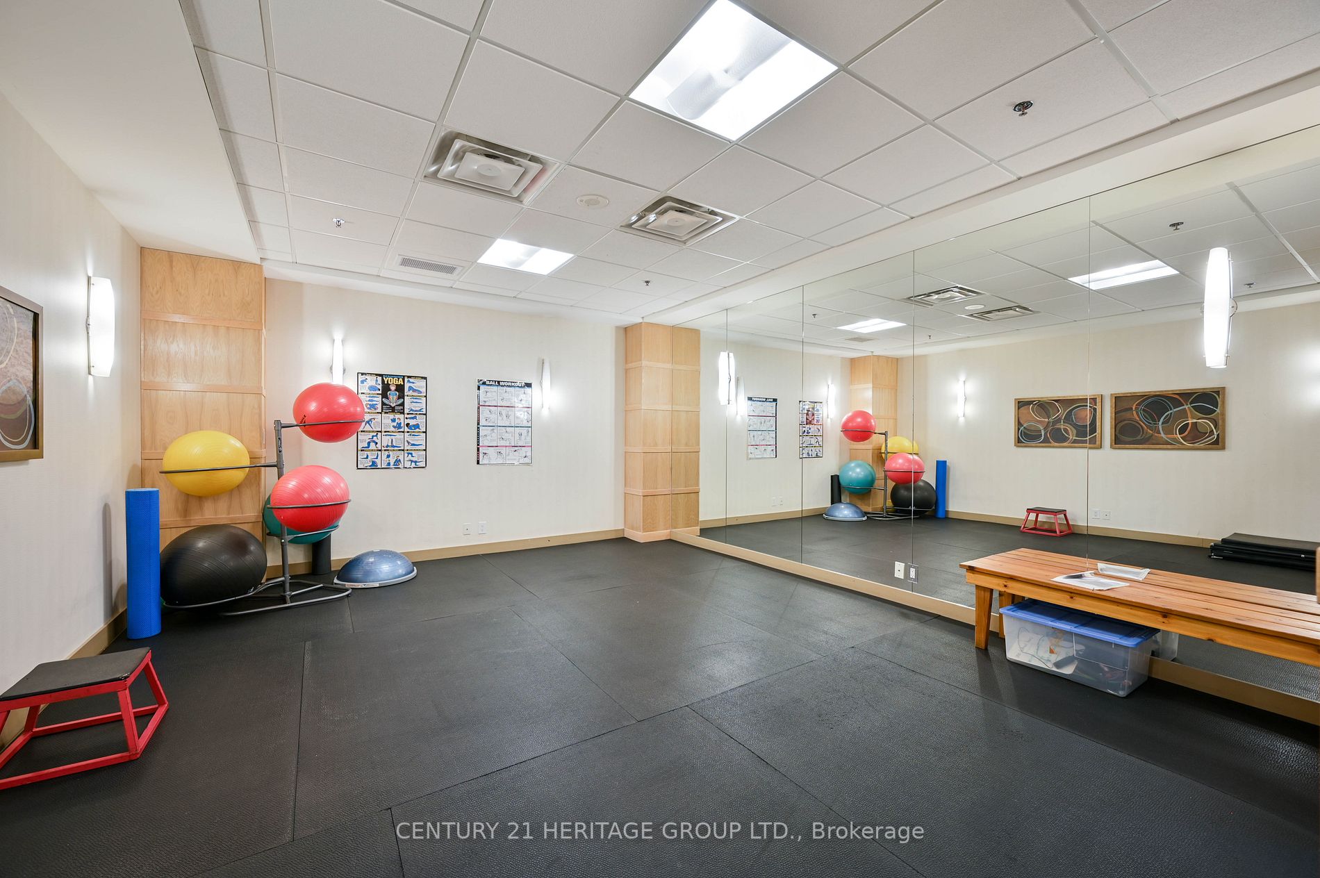 1055 Southdown Rd W, #503
