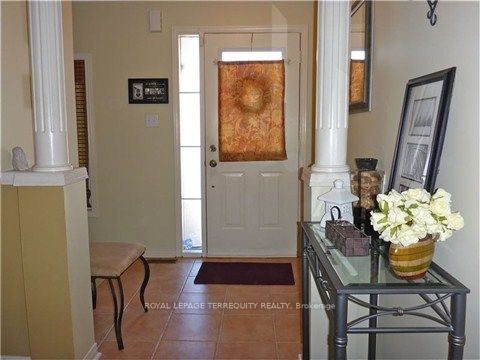 Listing W6027800 - Large Photo # 2