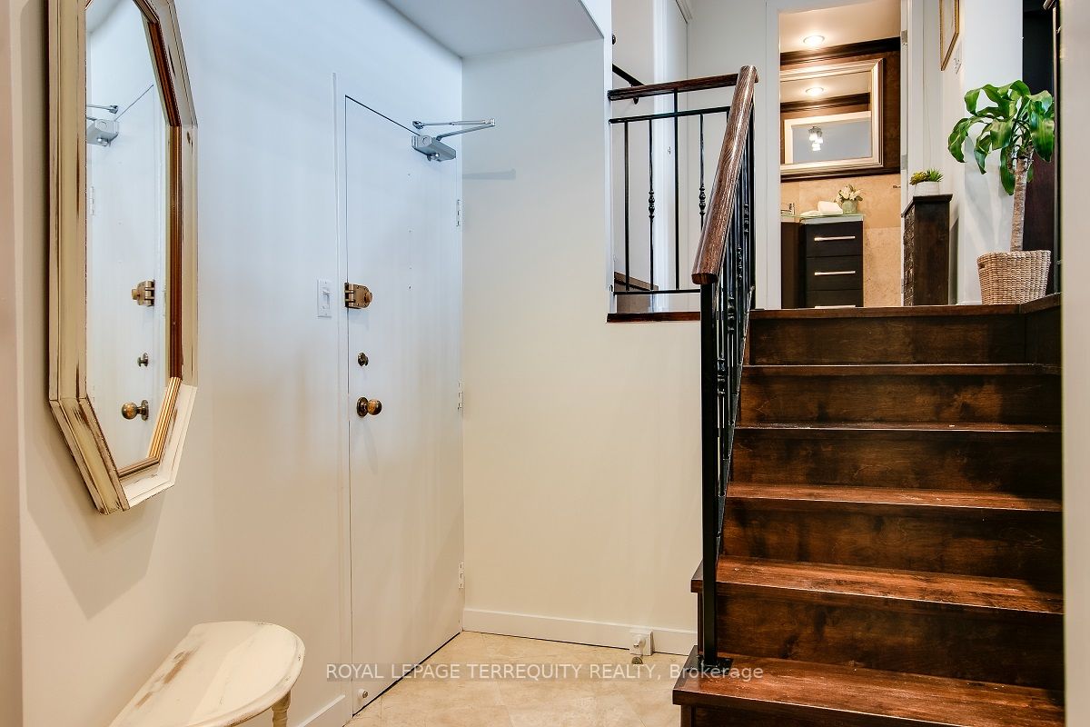 Listing W6027876 - Large Photo # 2