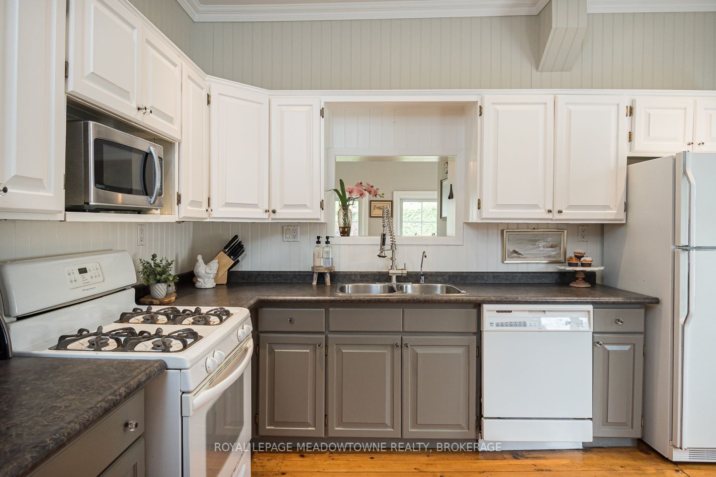 105 Mill St