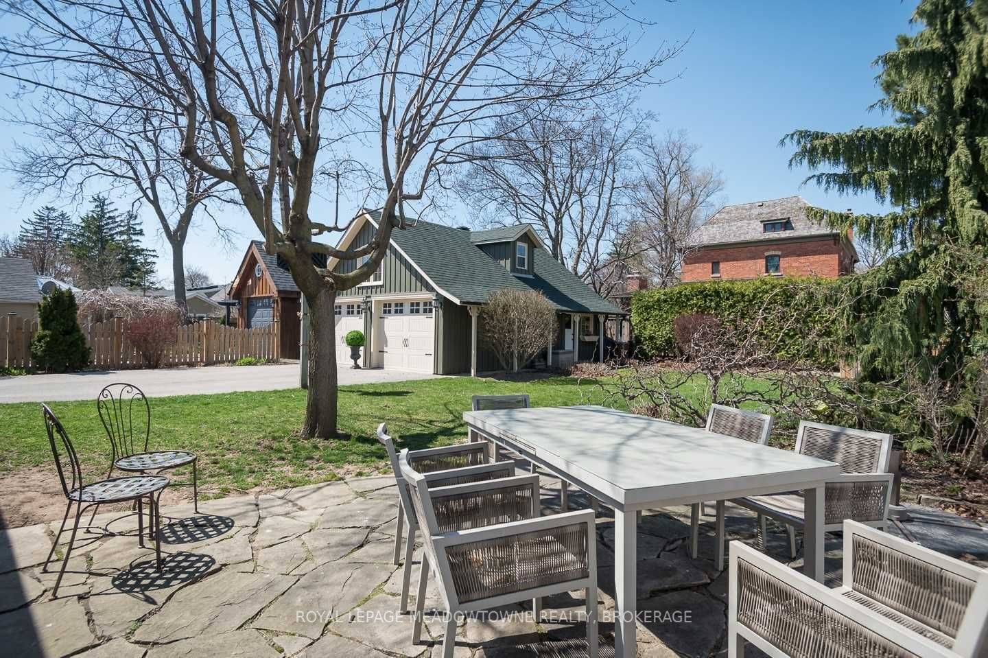 105 Mill St