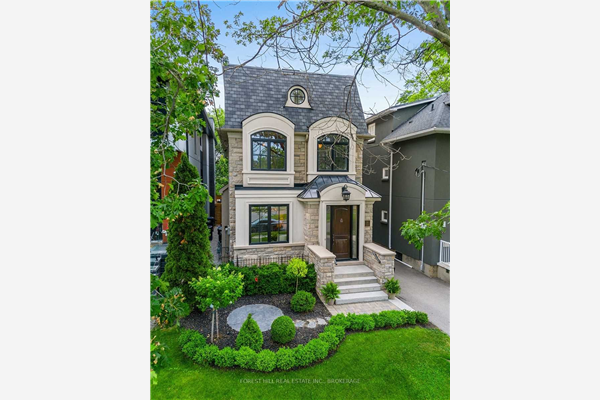 101 Superior Ave, Toronto