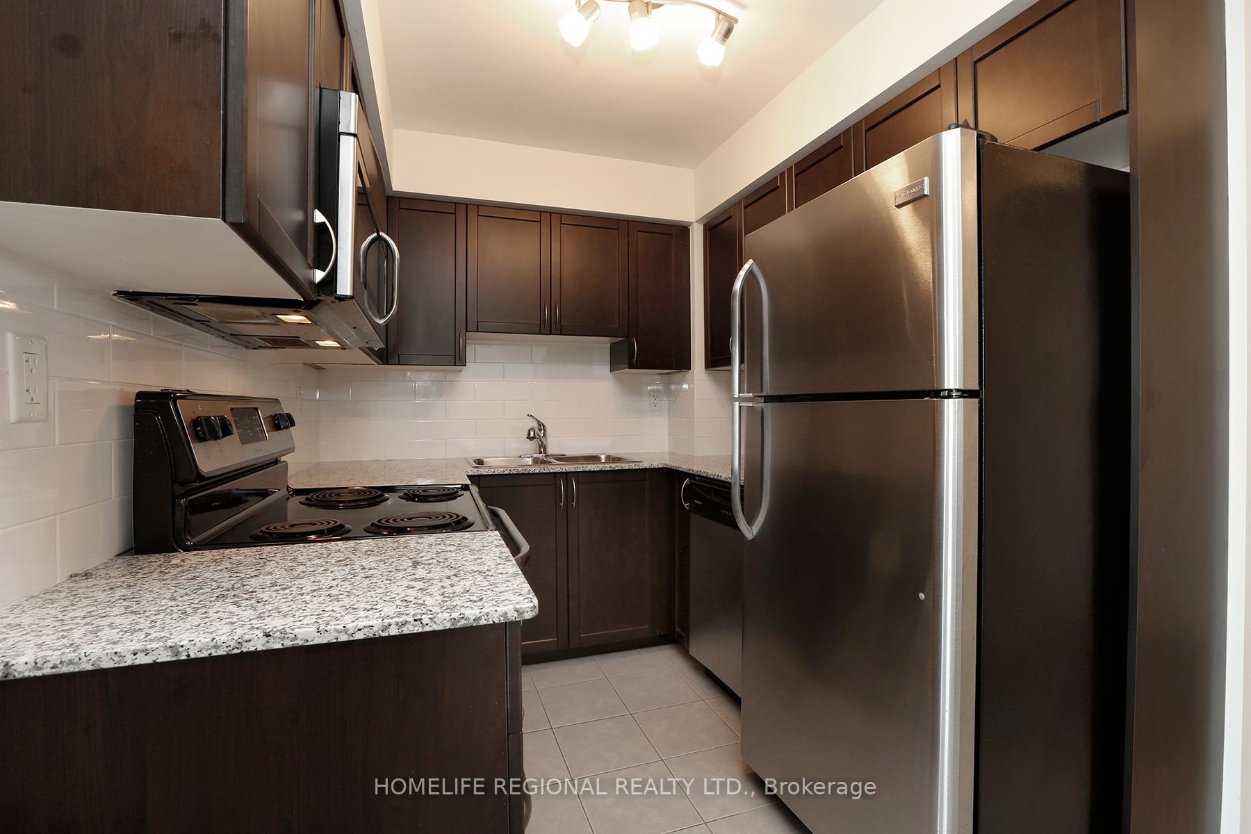816 Lansdowne Ave, #1015