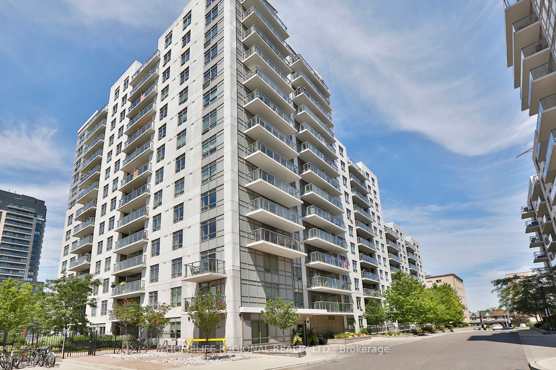 816 Lansdowne Ave, #1015