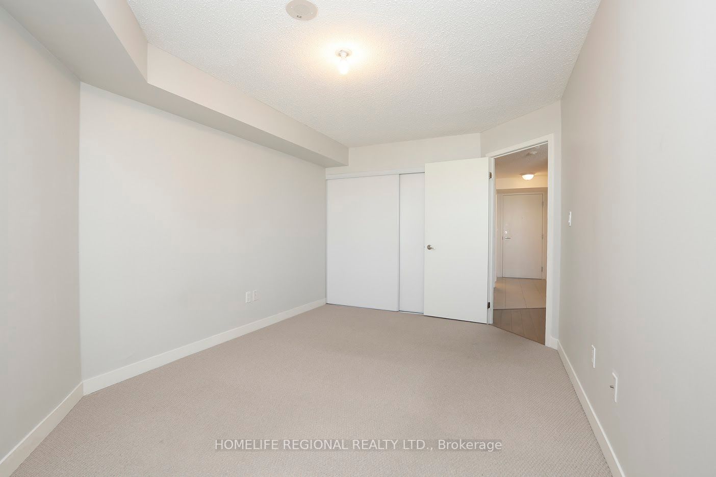 816 Lansdowne Ave, #1015