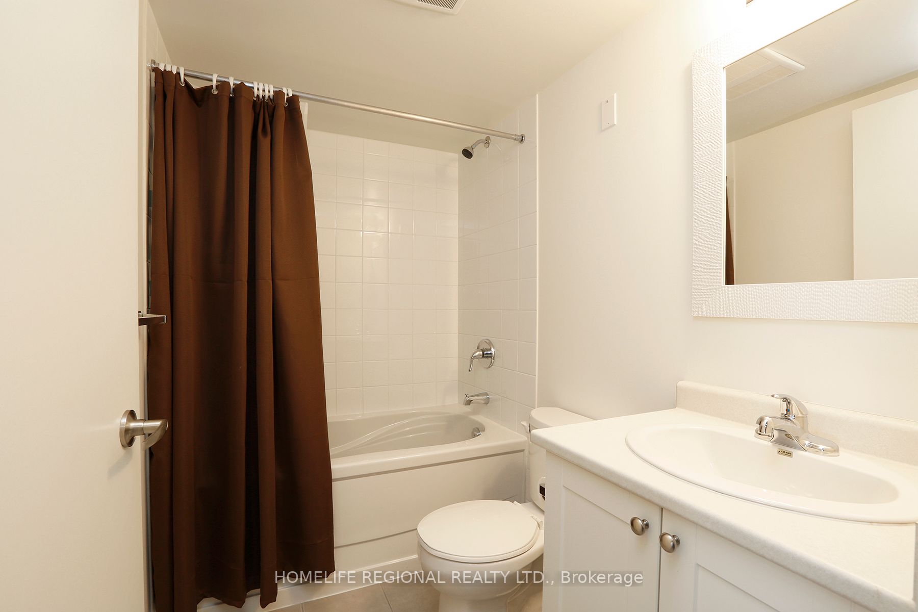 816 Lansdowne Ave, #1015