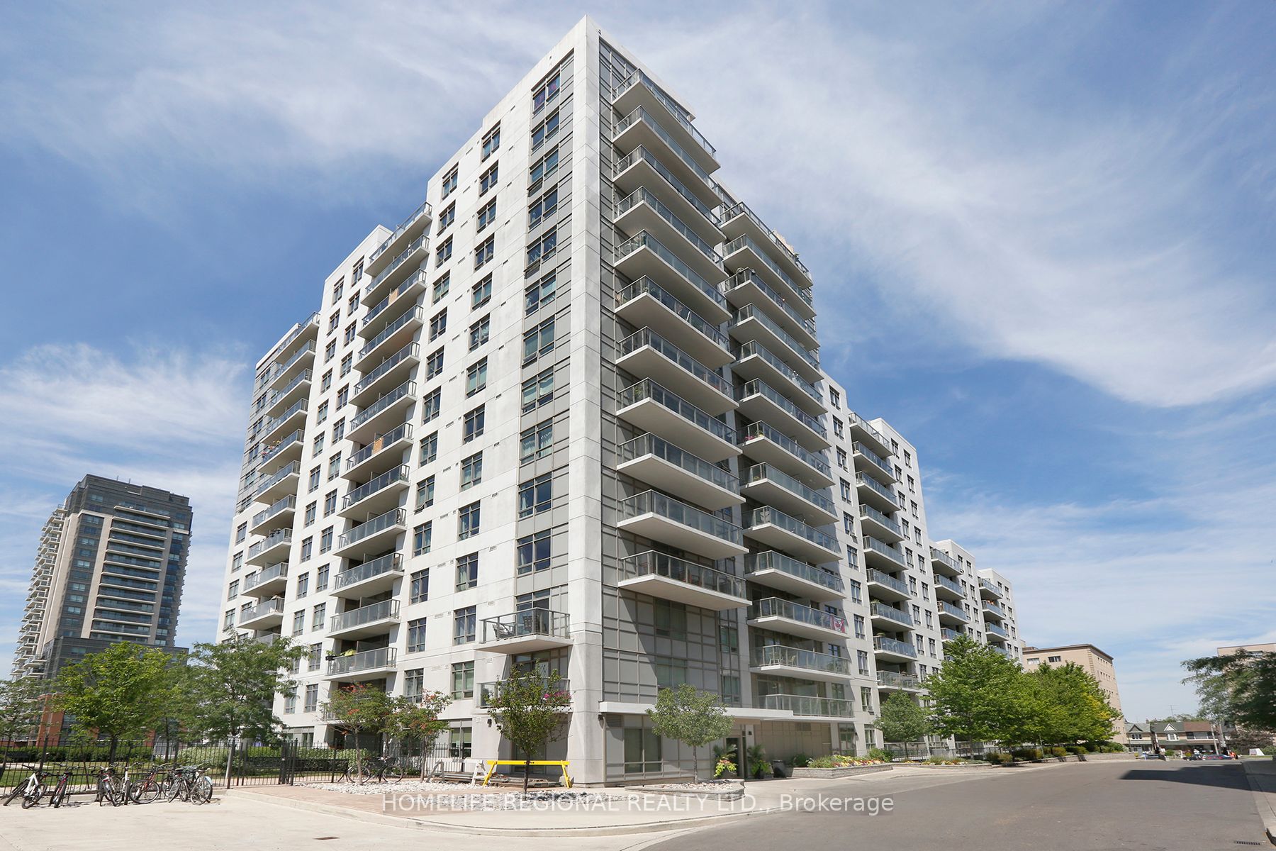 816 Lansdowne Ave, #1015