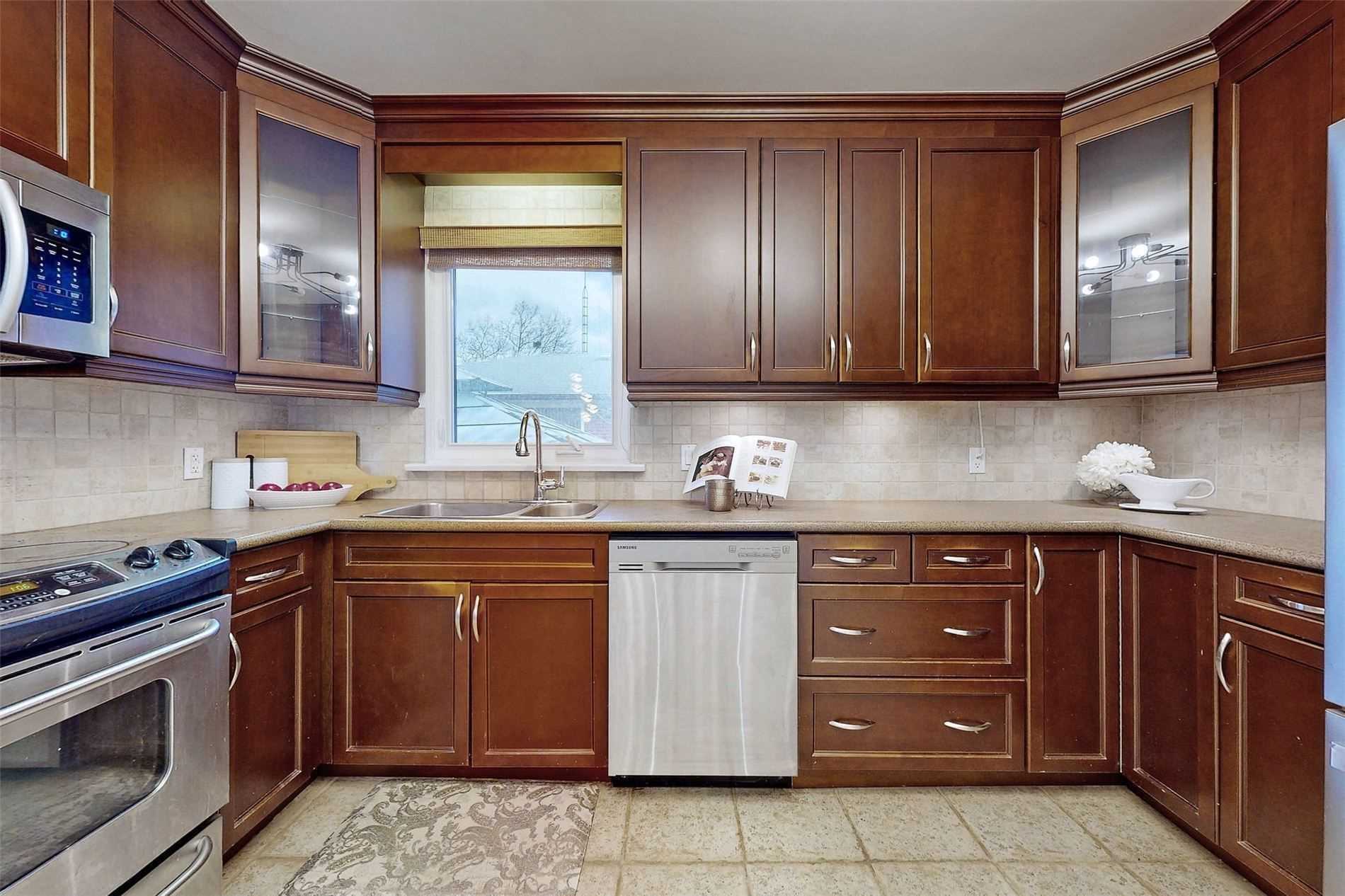 9 Boreal Road
