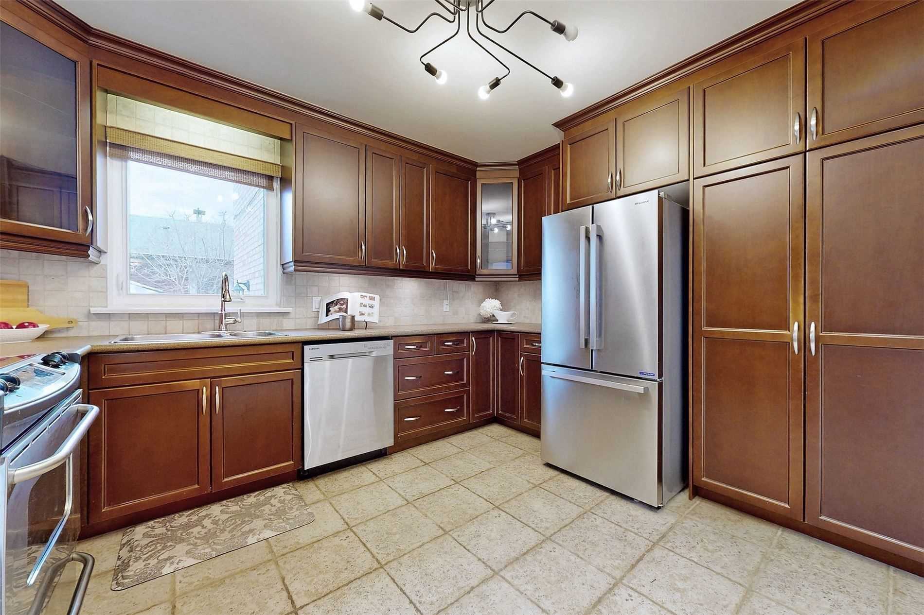 9 Boreal Road