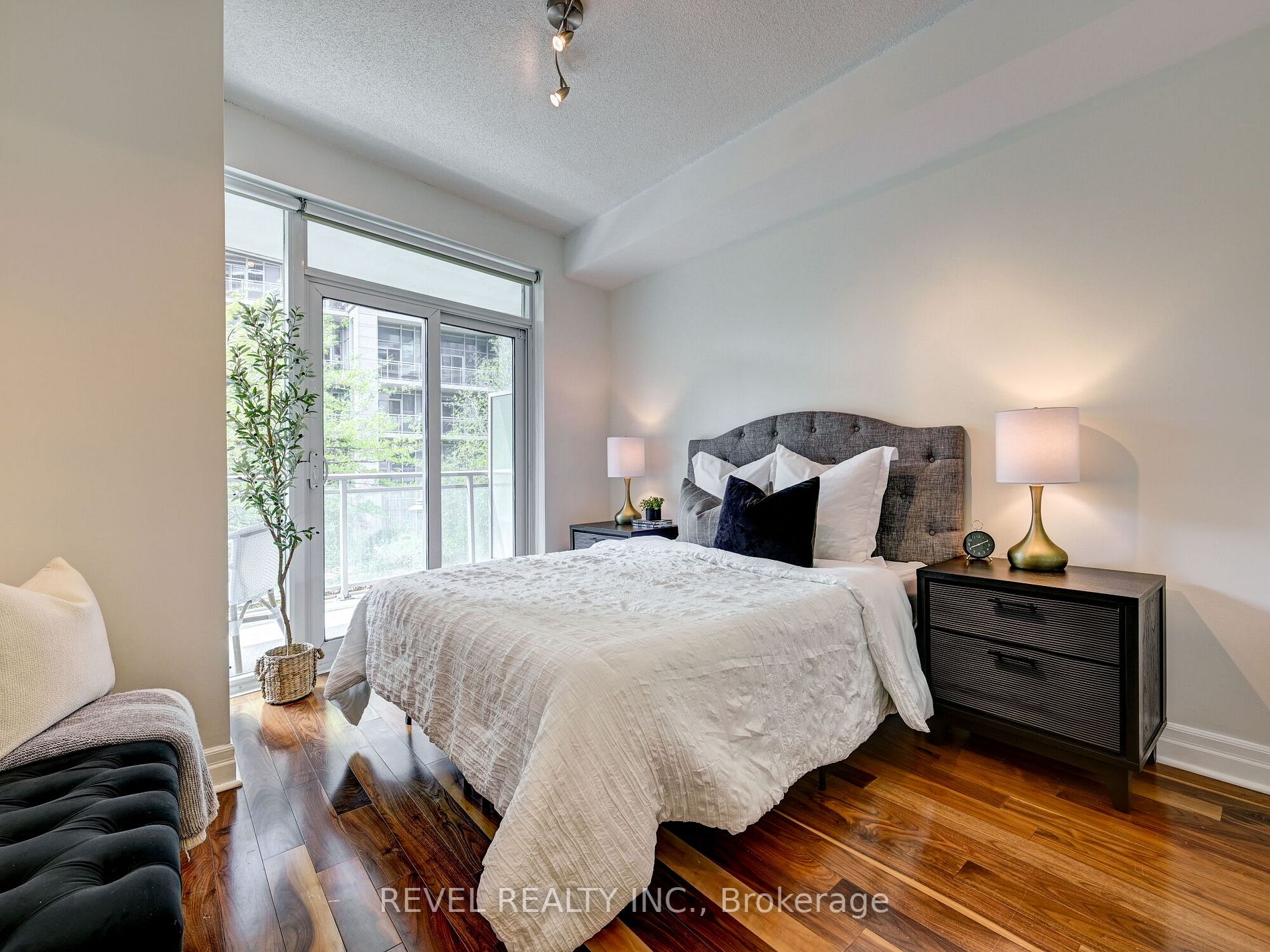 Listing W6028440 - Large Photo # 15