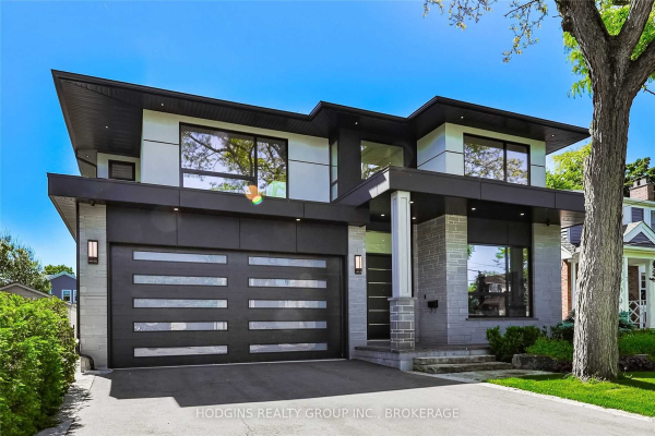 9 Minnewawa Rd, Mississauga