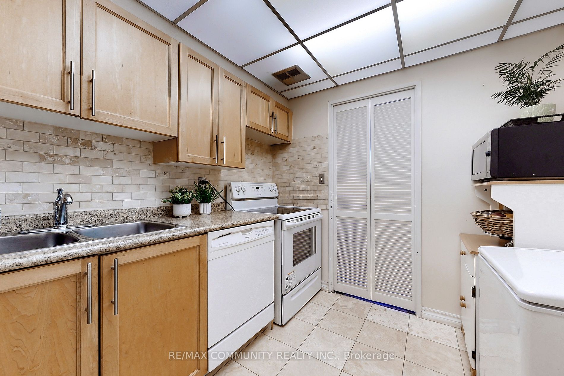Listing W6028840 - Large Photo # 16