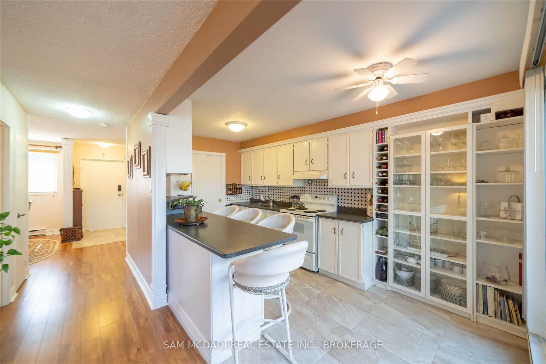 2170 Bromsgrove Rd, #201
