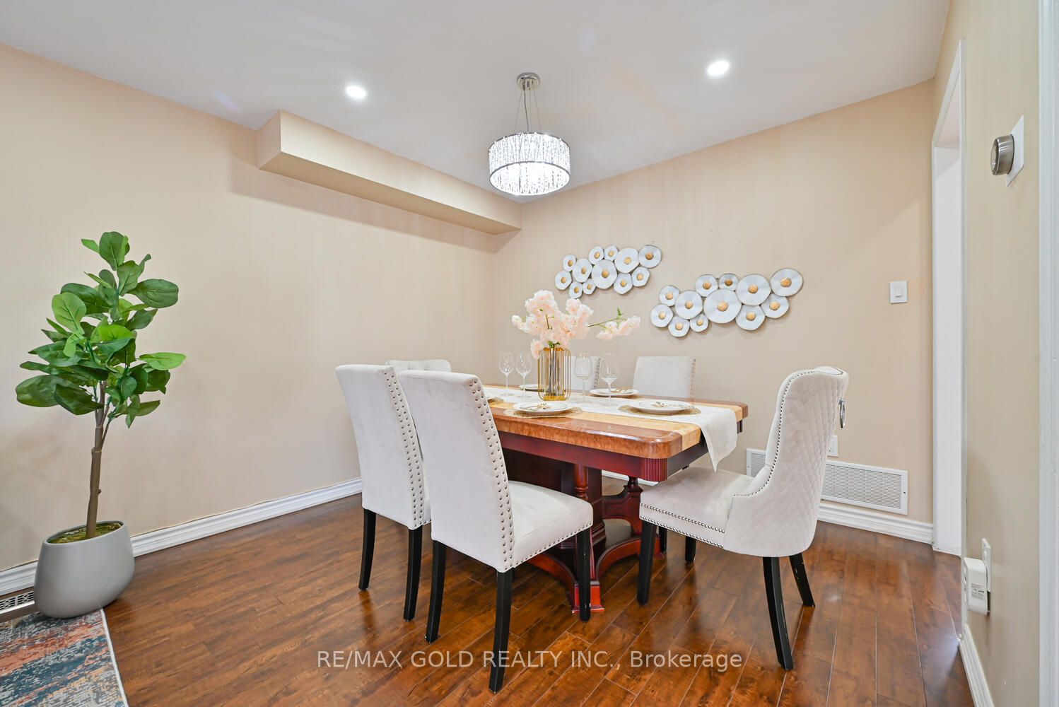 Listing W6028972 - Large Photo # 3