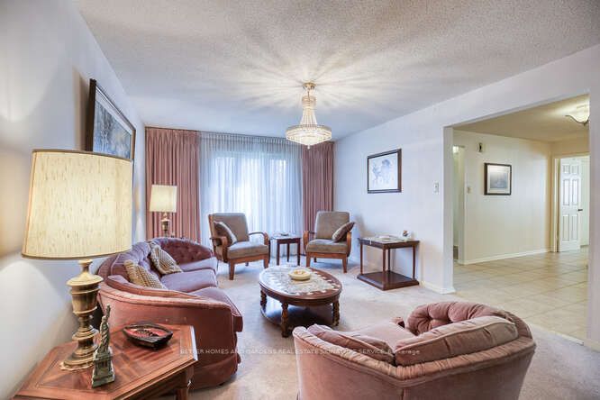 Listing W6028976 - Large Photo # 12