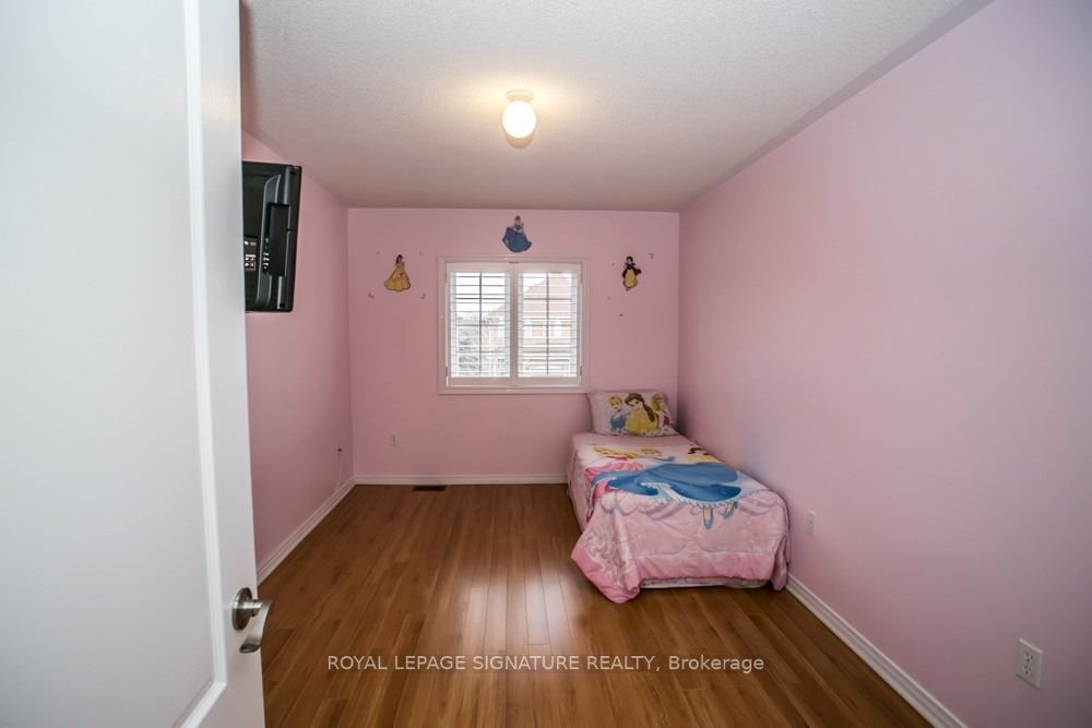 5666 Volpe Dr