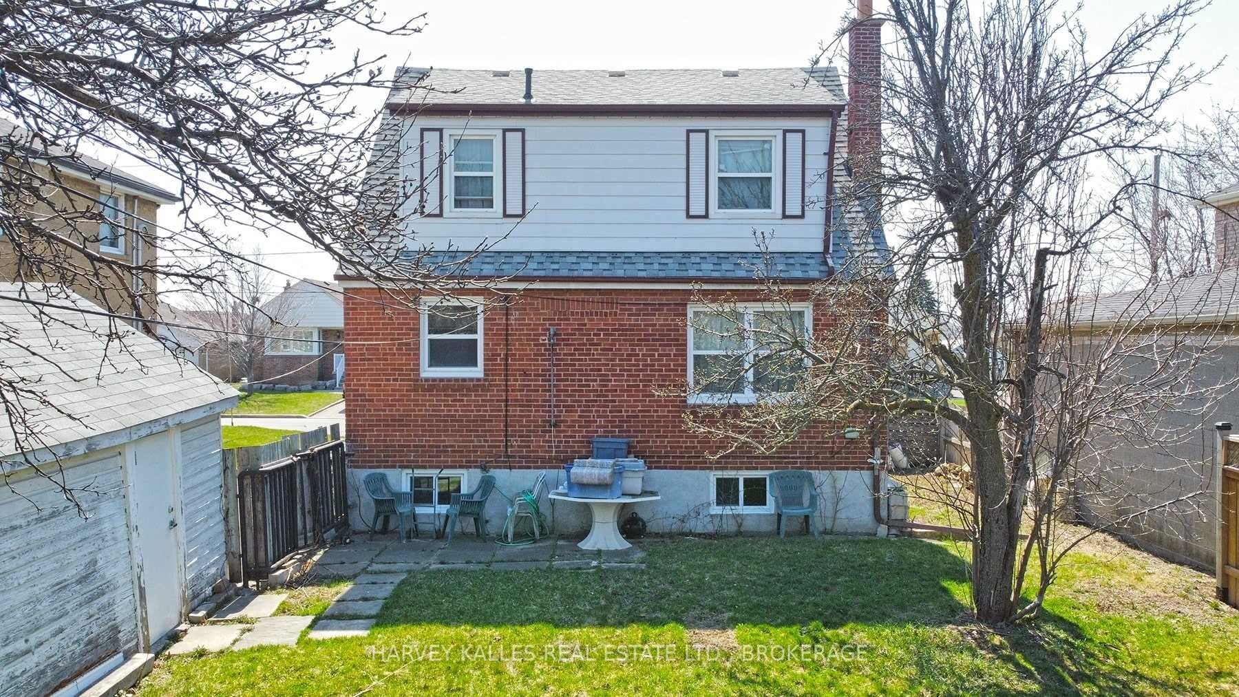 70 Westdale Dr