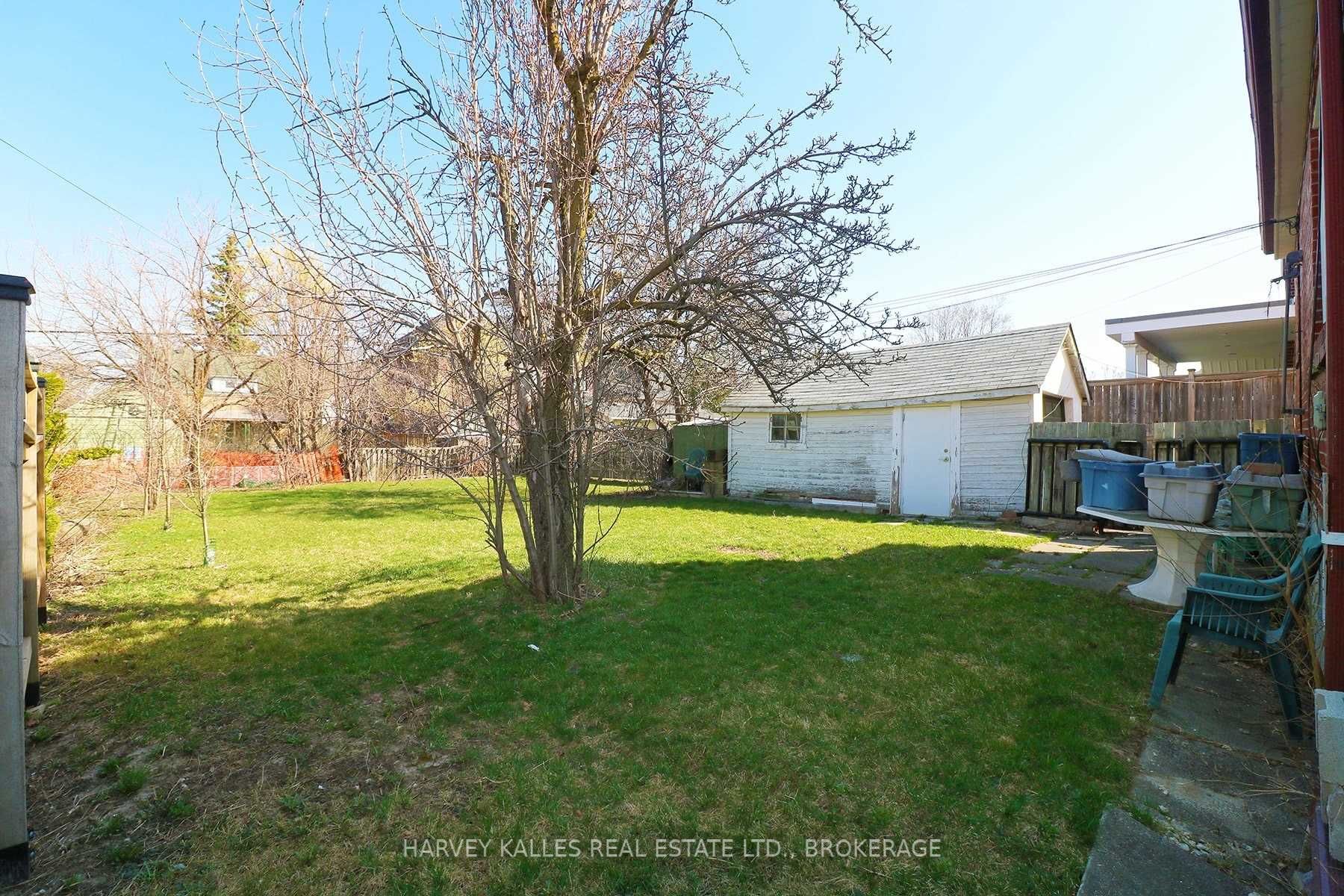 70 Westdale Dr