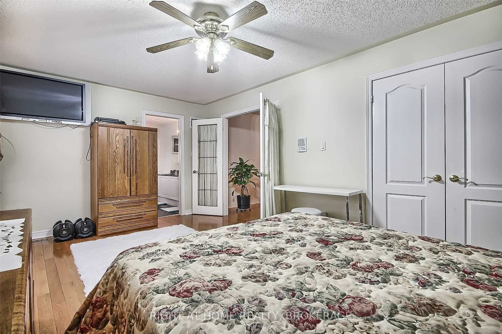 Listing W6029383 - Large Photo # 31