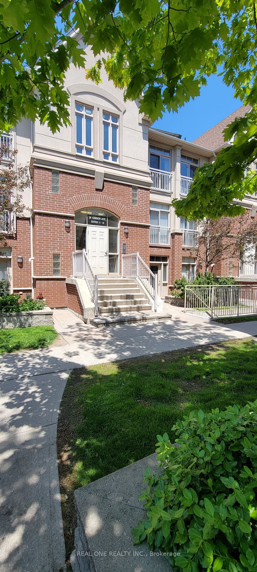 38 Gibson Ave, #11
