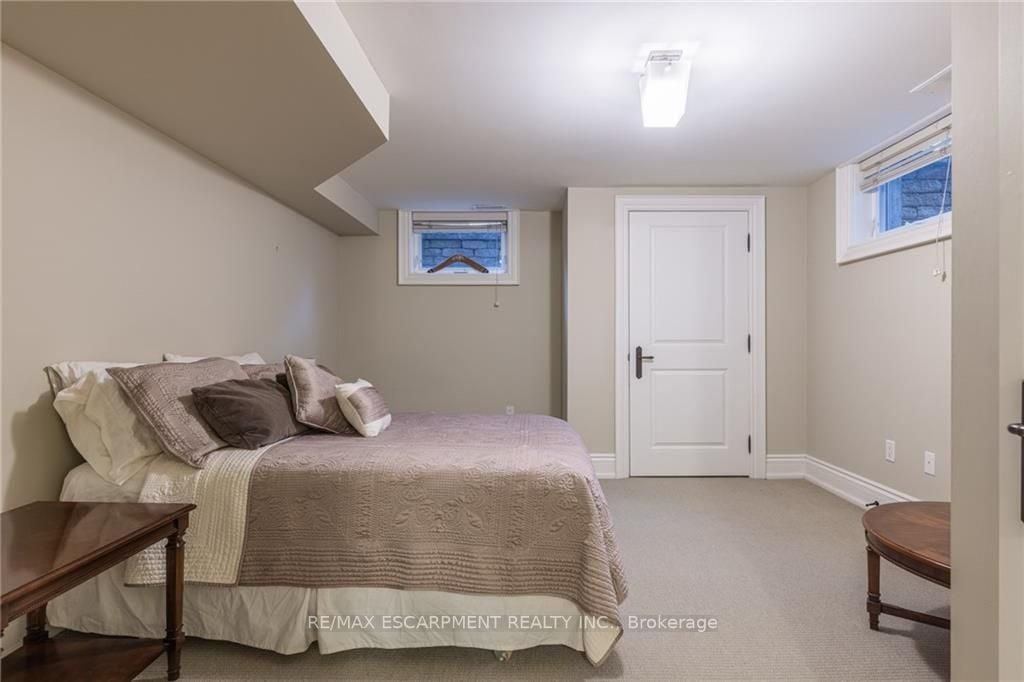 1315 Cleaver Dr