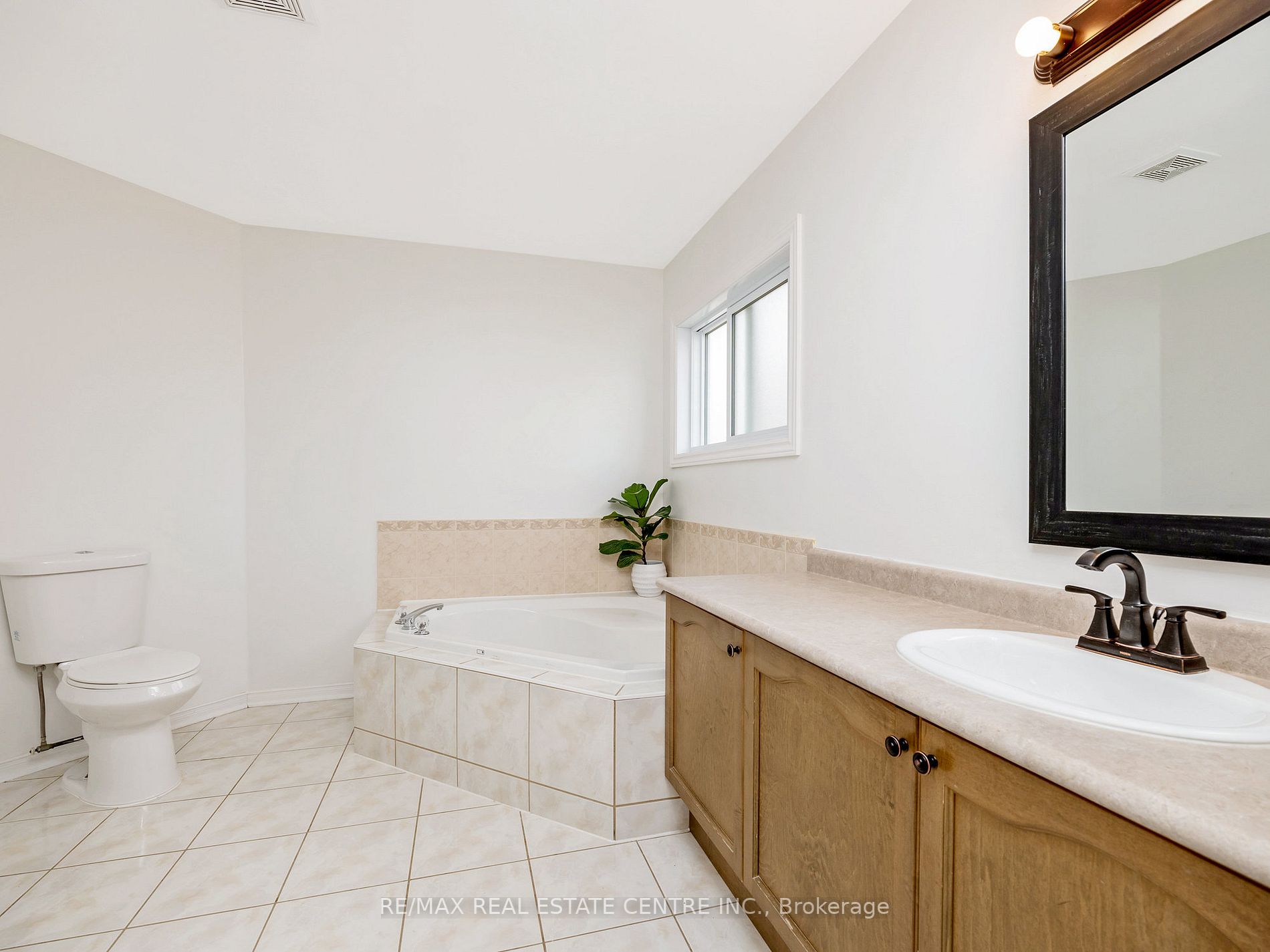 Listing W6029912 - Large Photo # 24