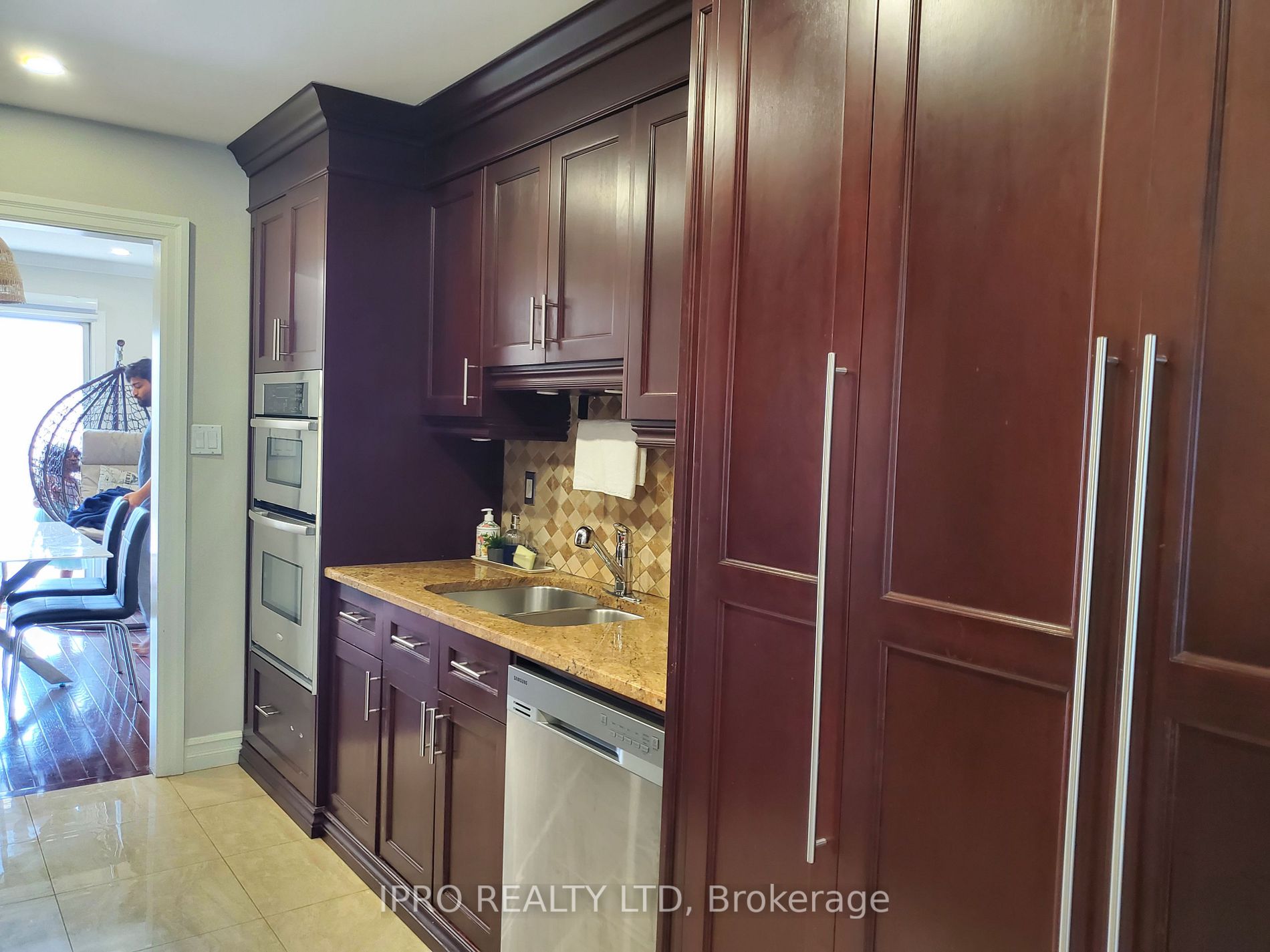 Listing W6030036 - Large Photo # 3