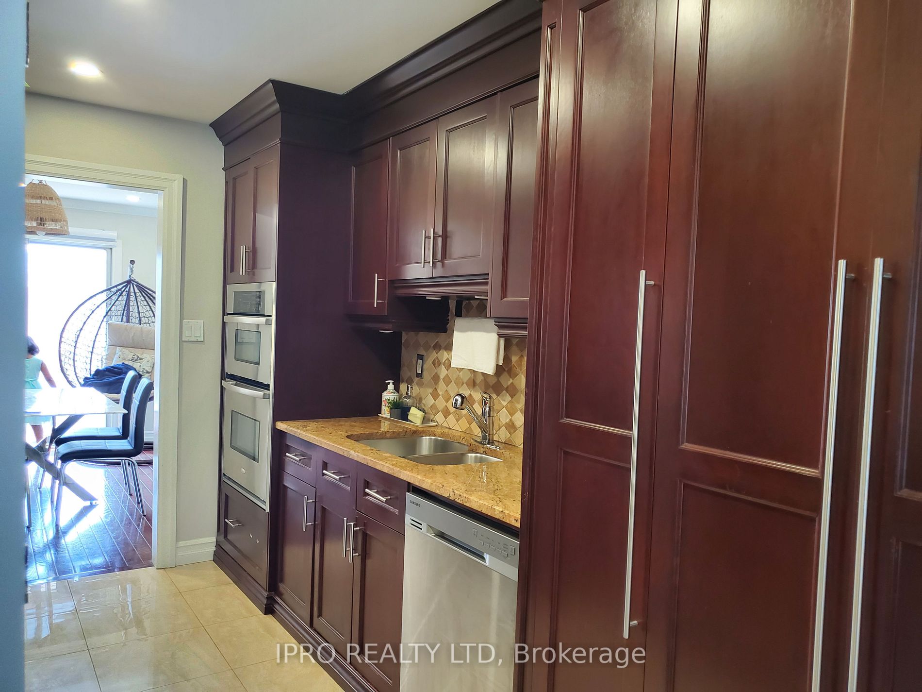 Listing W6030036 - Large Photo # 4