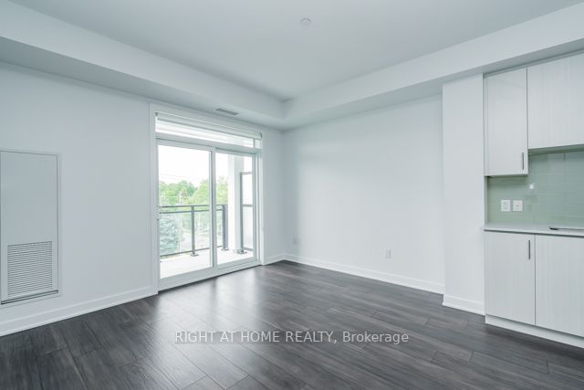 Listing W6030200 - Large Photo # 6