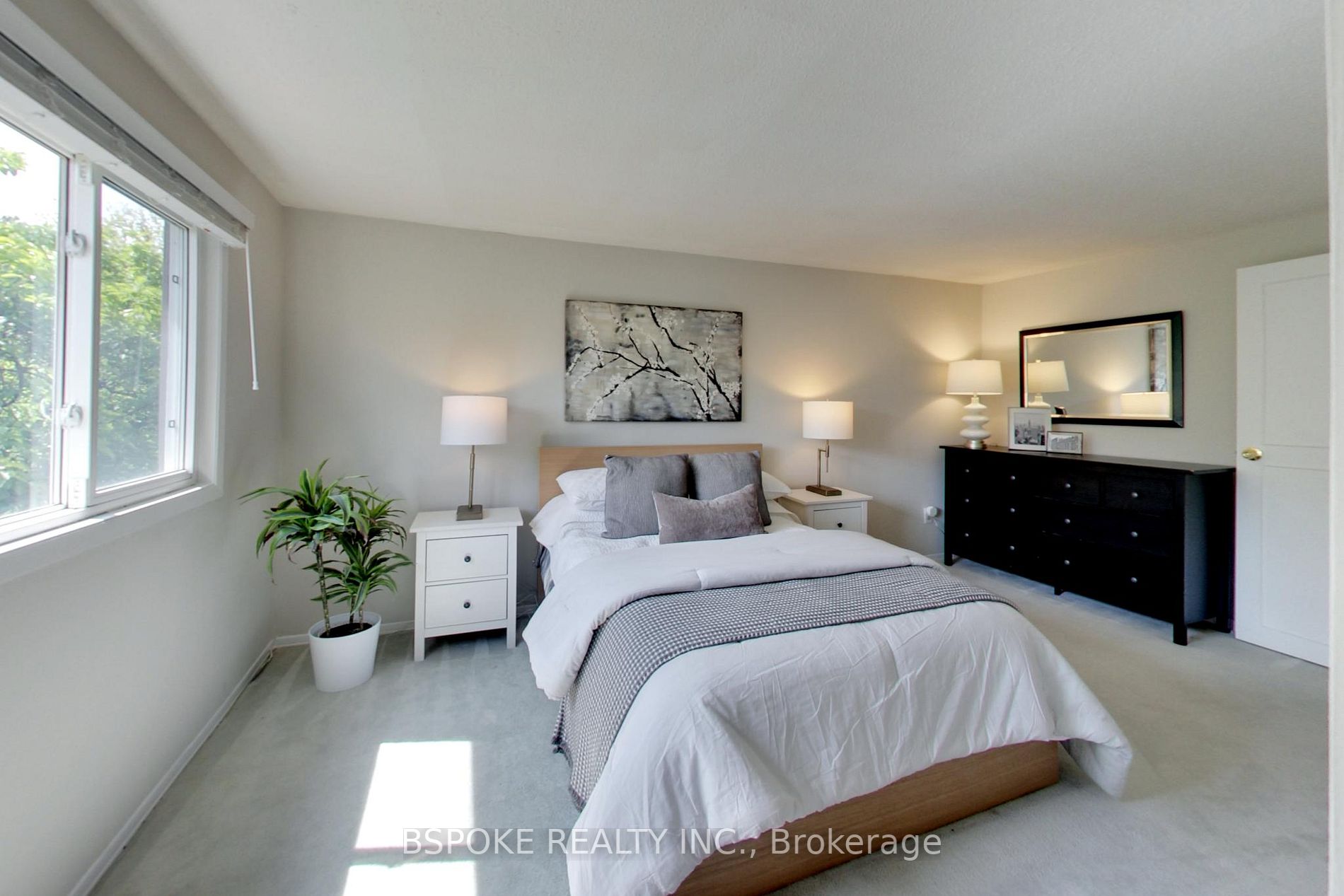 3100 Kilbride Cres