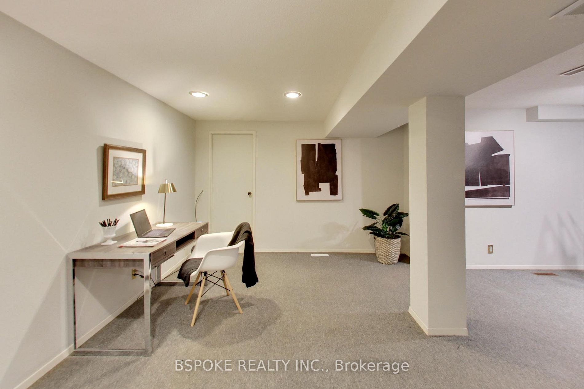 3100 Kilbride Cres